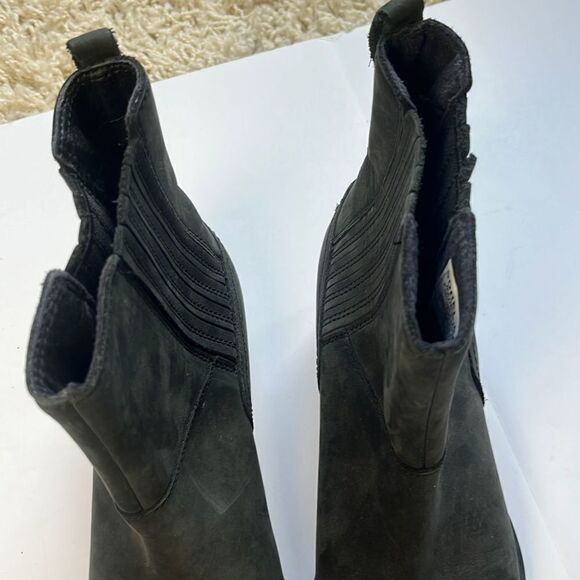 Sorel Women's Lolla Chelsea Boots (Black Suede) 7 Never worn outside - Picture 9 of 15